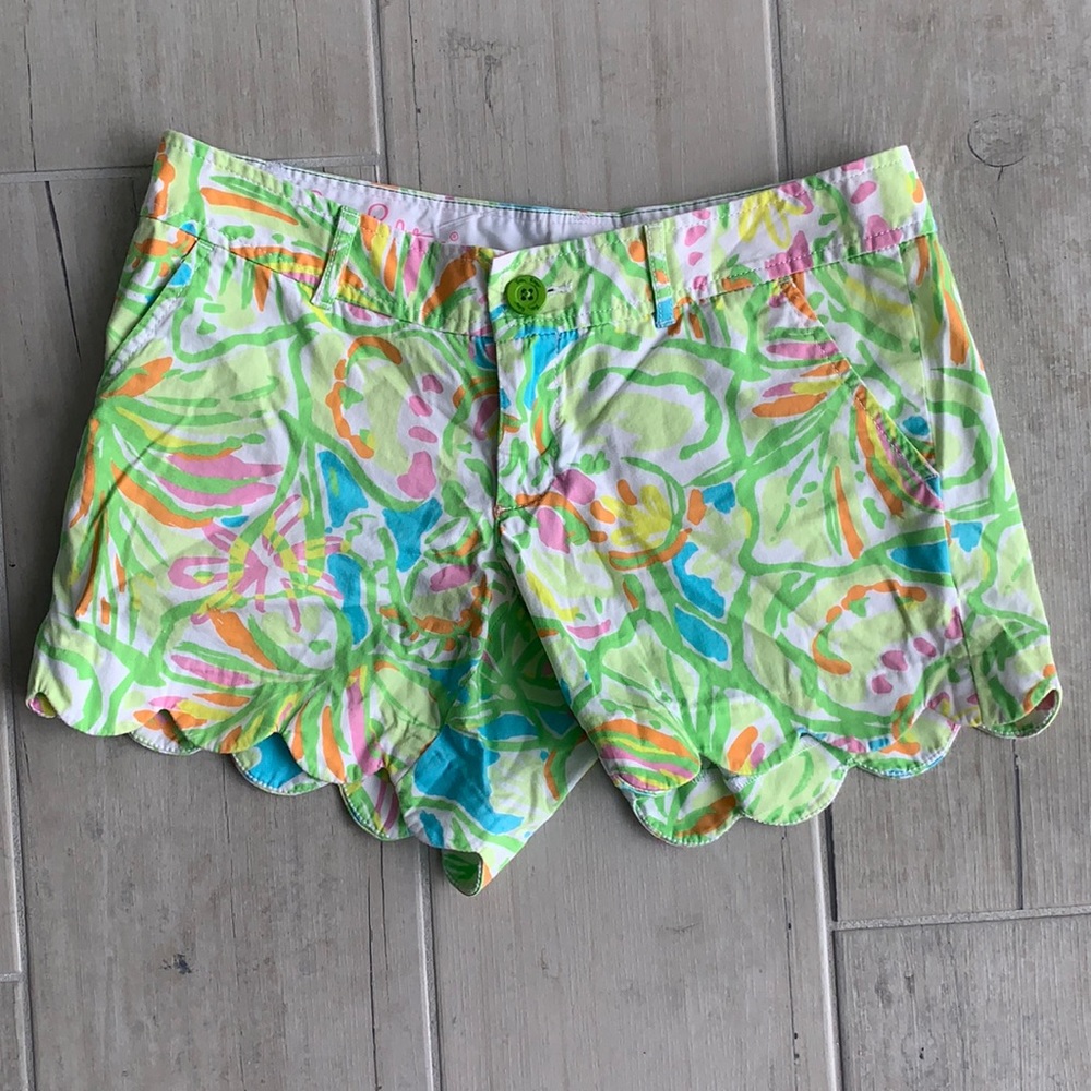Lilly Pulitzer Buttercup Shorts size 2